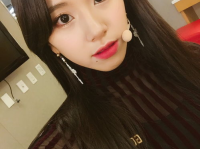 自拍照好看小姐姐口罩,自拍照中的小姐姐风采